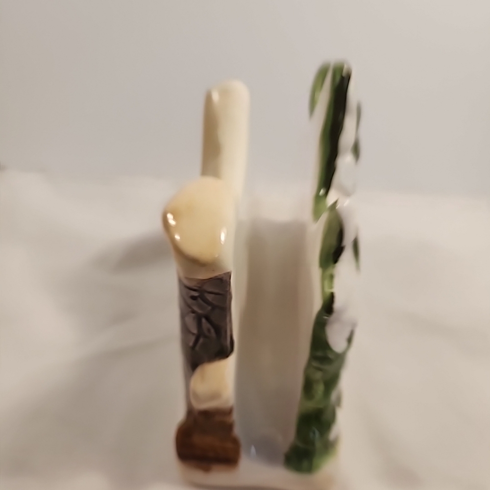 Vtg GKAO Ceramic Napkin Holder Cabin In The Woods WinterTrees Country Cottage - Picture 11 of 11